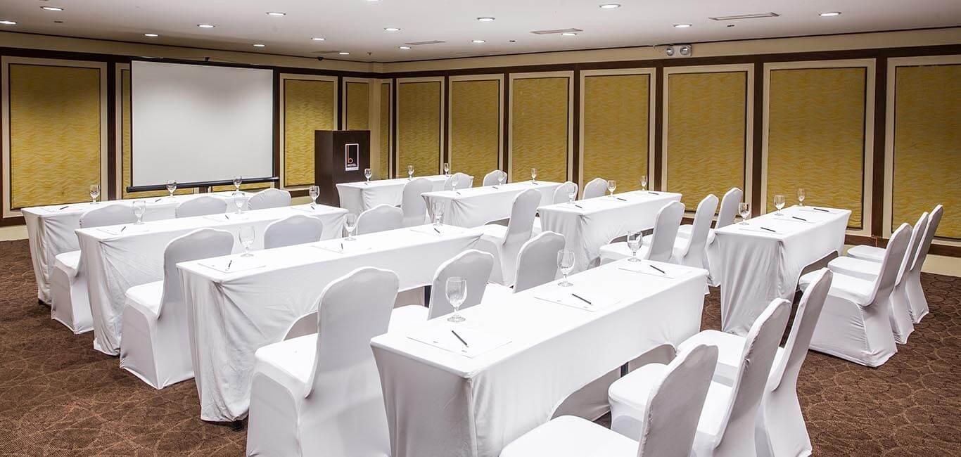 The B Hotel Alabang Muntinlupa City Exterior foto