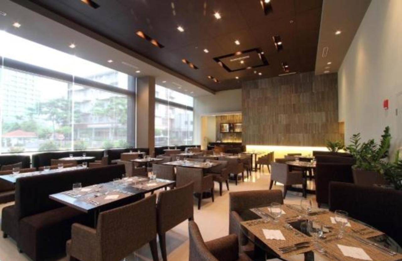 The B Hotel Alabang Muntinlupa City Exterior foto