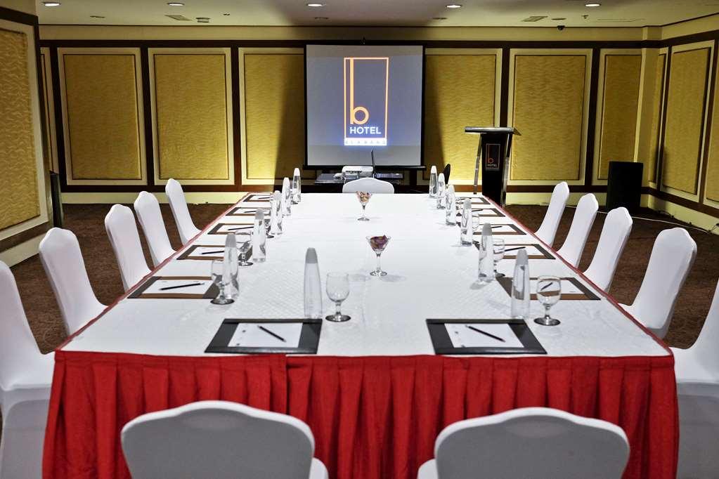 The B Hotel Alabang Muntinlupa City Facilități foto